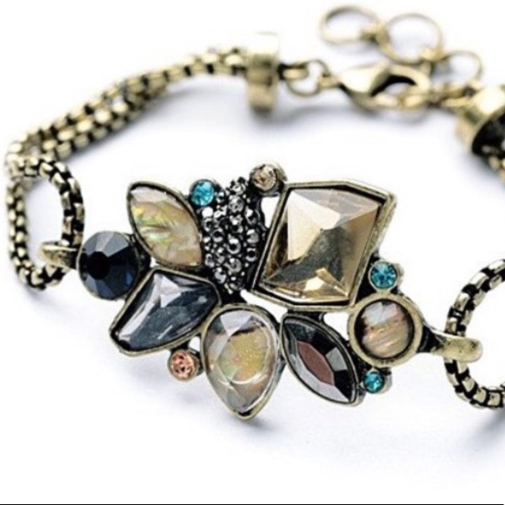 Goldtone & Blue Paua Shell Bracelet.